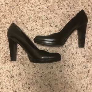 Black Nine West Pumps